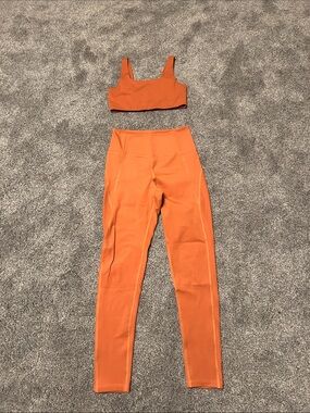 girlfriend collective active SET - Orange